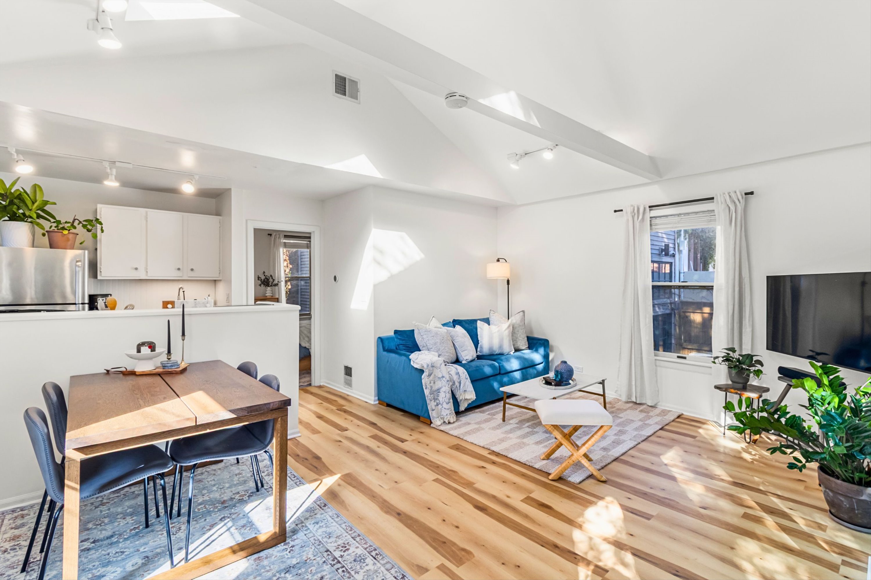 Open floor plan with natural light